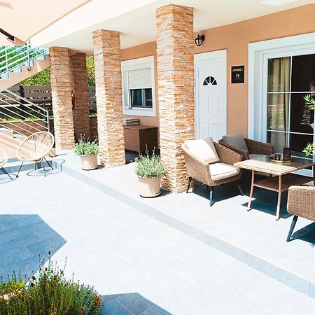 Villa Twins Sukosan With Heated Pool Luaran gambar